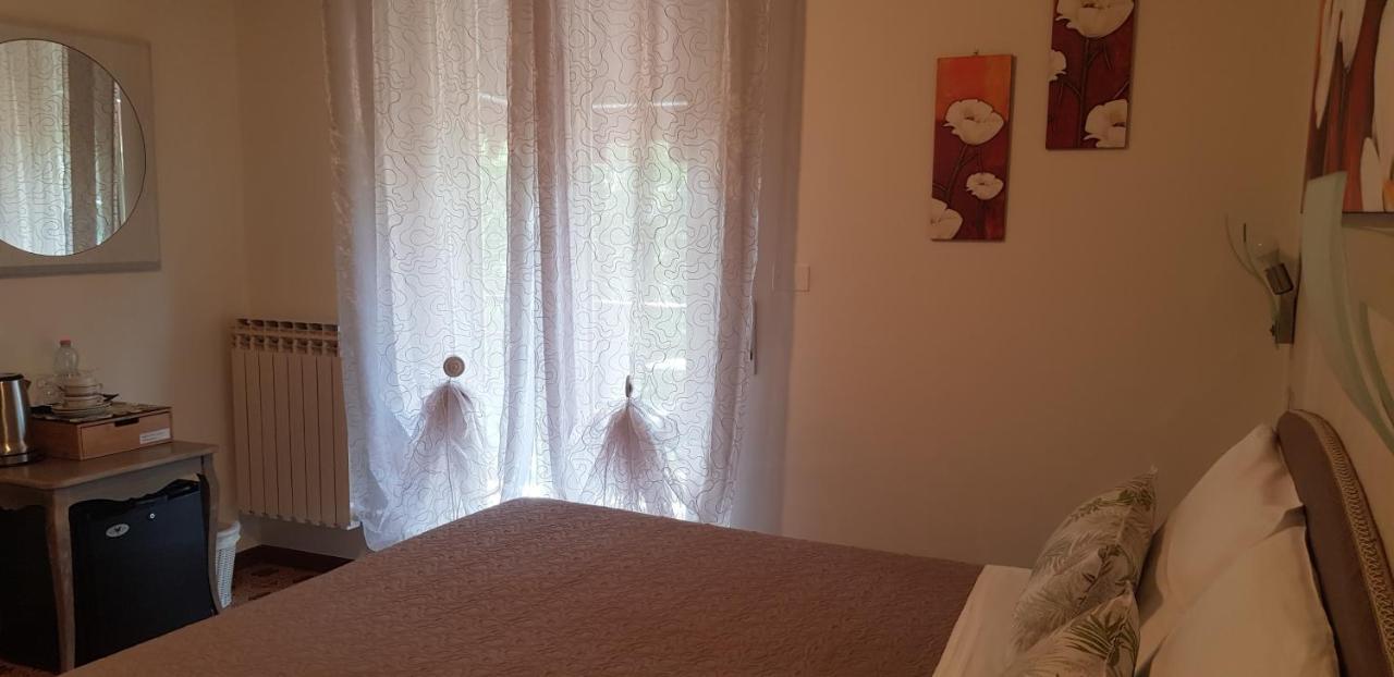 Hotel Margherita Meuble Sirmione Eksteriør billede